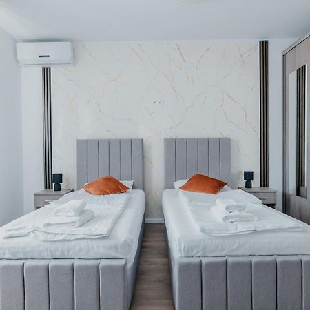 Aparthotel Plevnei2 クルージュ＝ナポカ エクステリア 写真